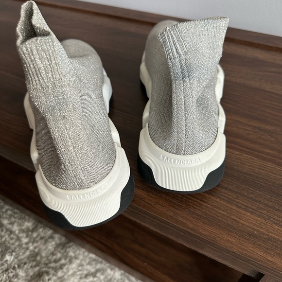Balencienga shoe wore it once.. - Picture 11 of 12